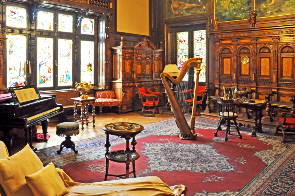 Musikzimmer Peleş Harfe