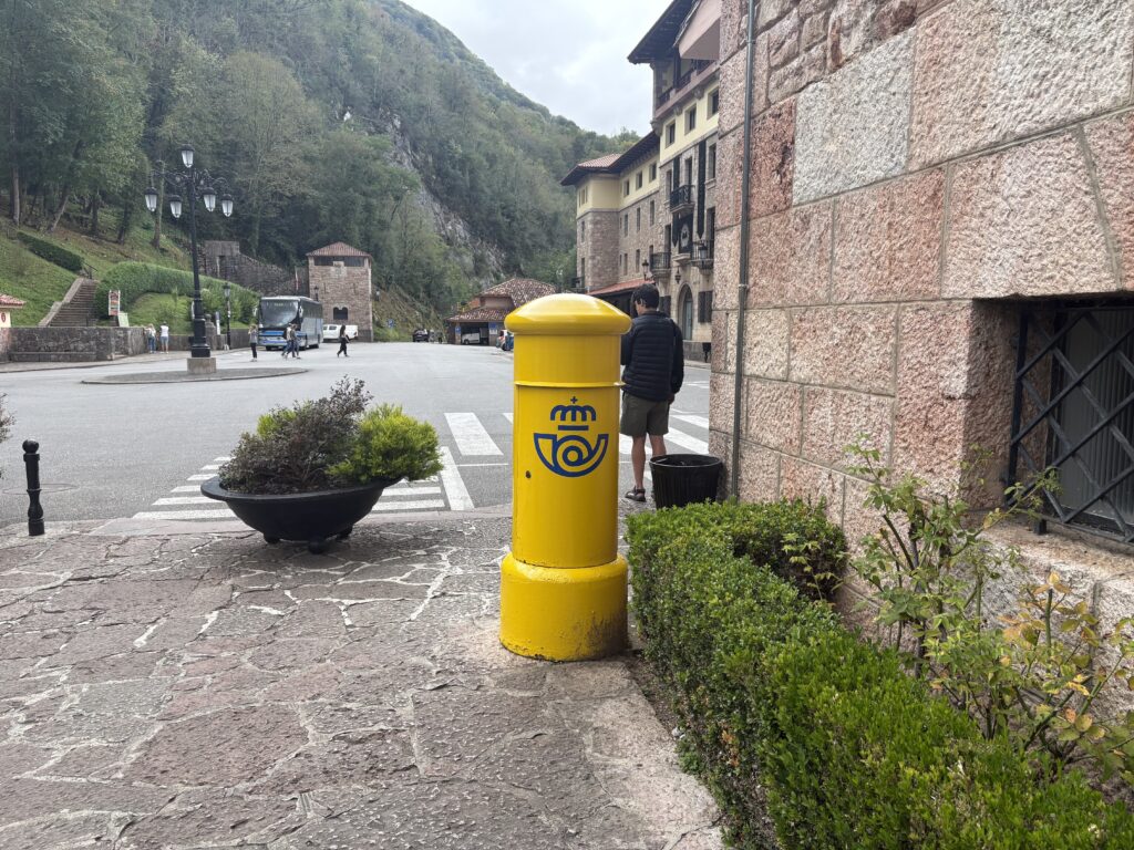 Briekasten Post Spanien